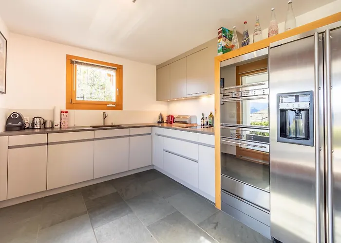 Laax Homes - Casa Canginas *