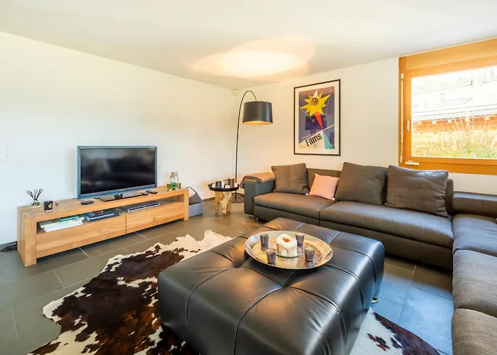 Laax Homes - Casa Canginas Apartamento